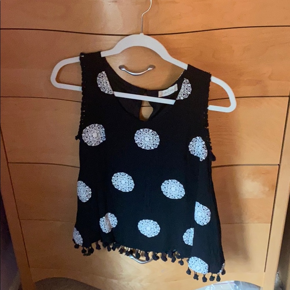 Black patterned tank top